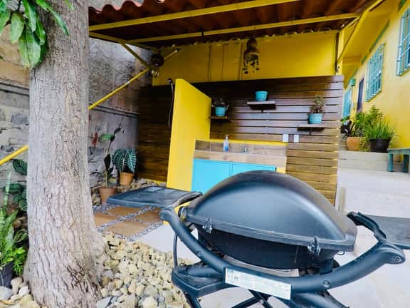 Bear Naked Bungalows - Image 5